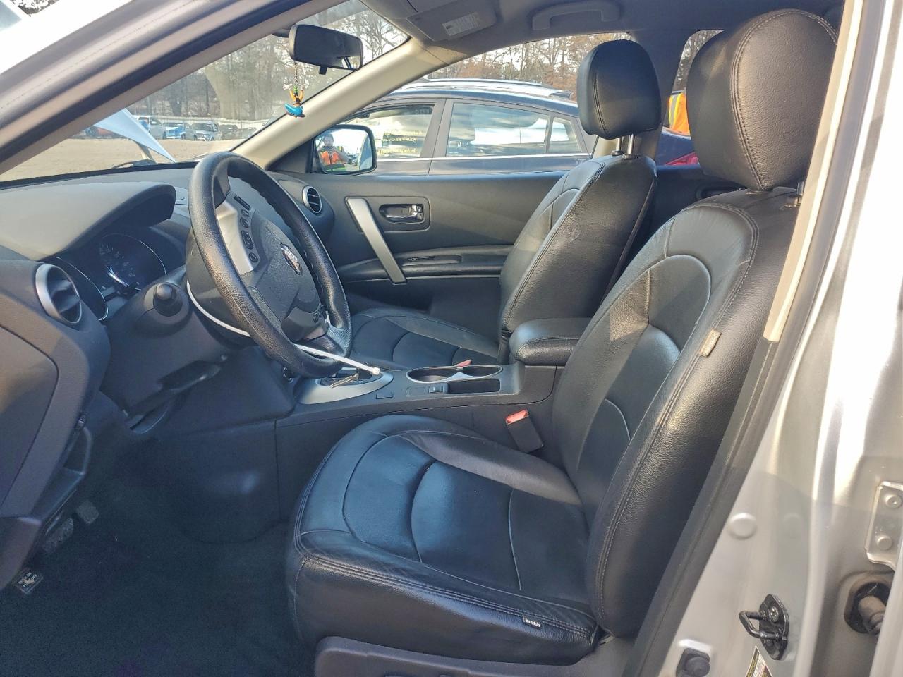 2013 NISSAN ROGUE S photo 7