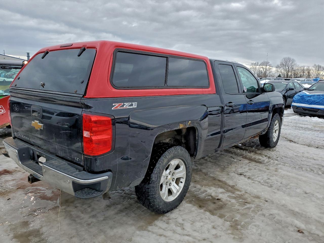 2015 CHEVROLET SILVERADO K1500 LT photo 3