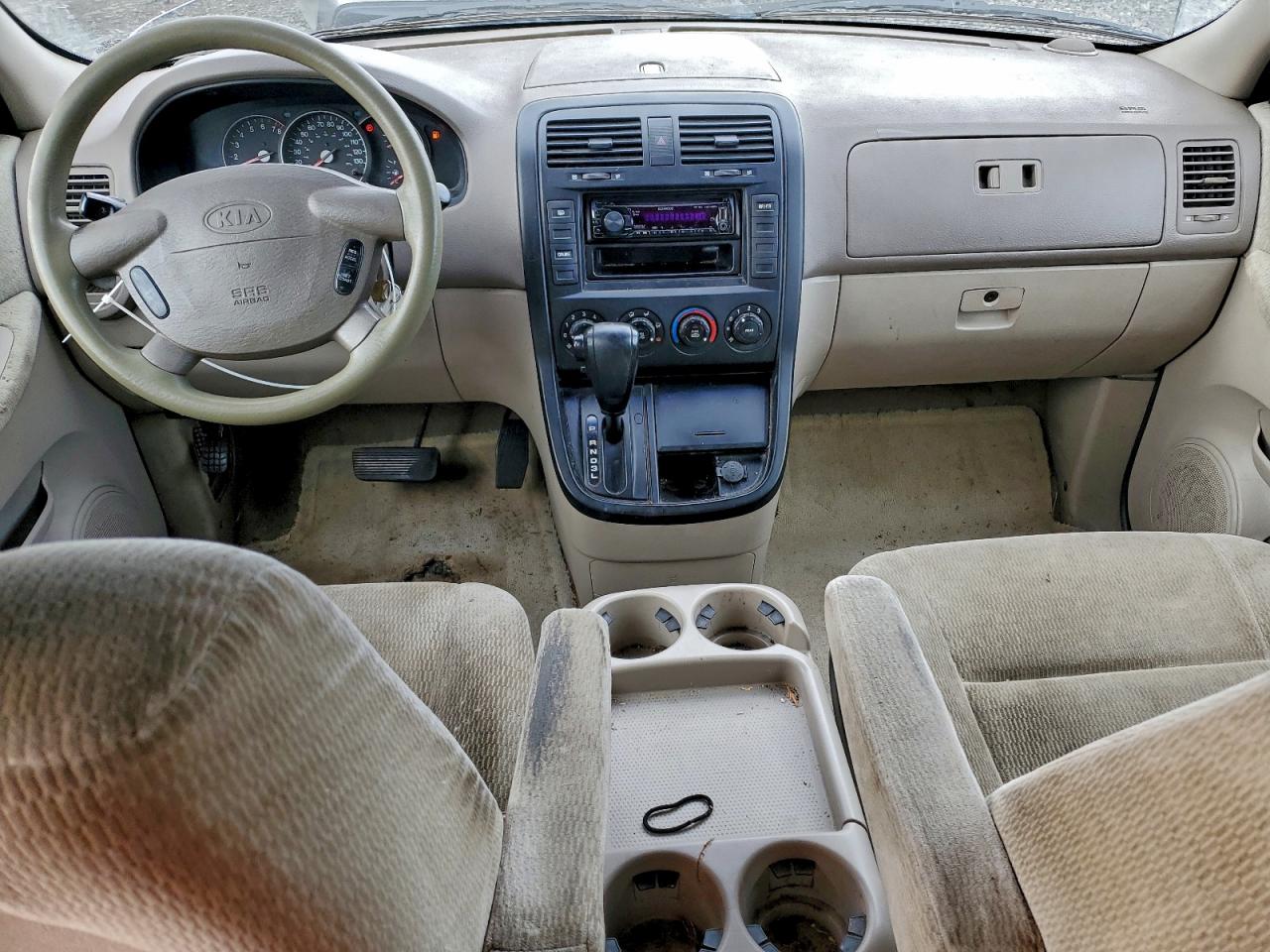 2005 KIA SEDONA EX photo 15
