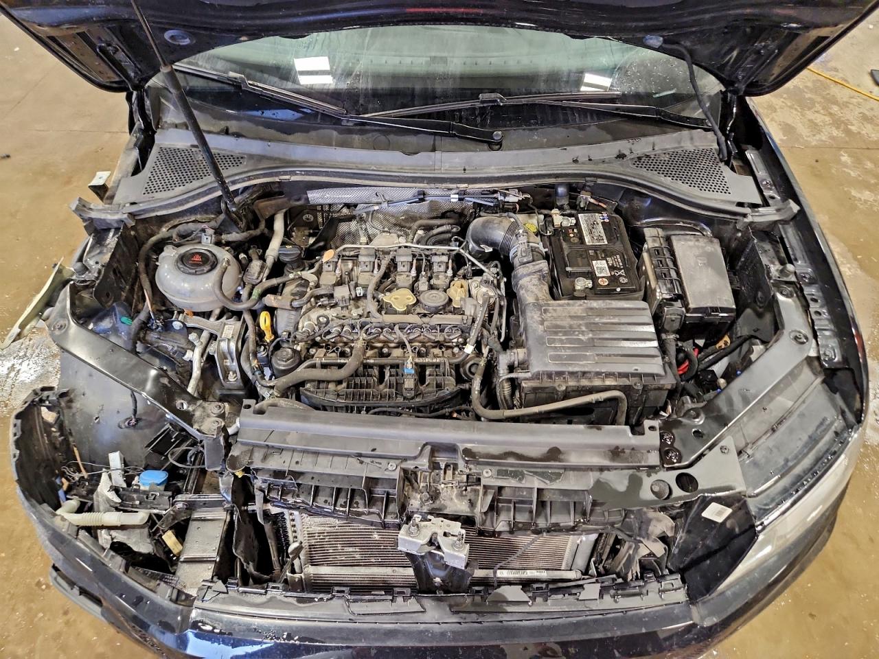 2021 VOLKSWAGEN TIGUAN SE photo 21