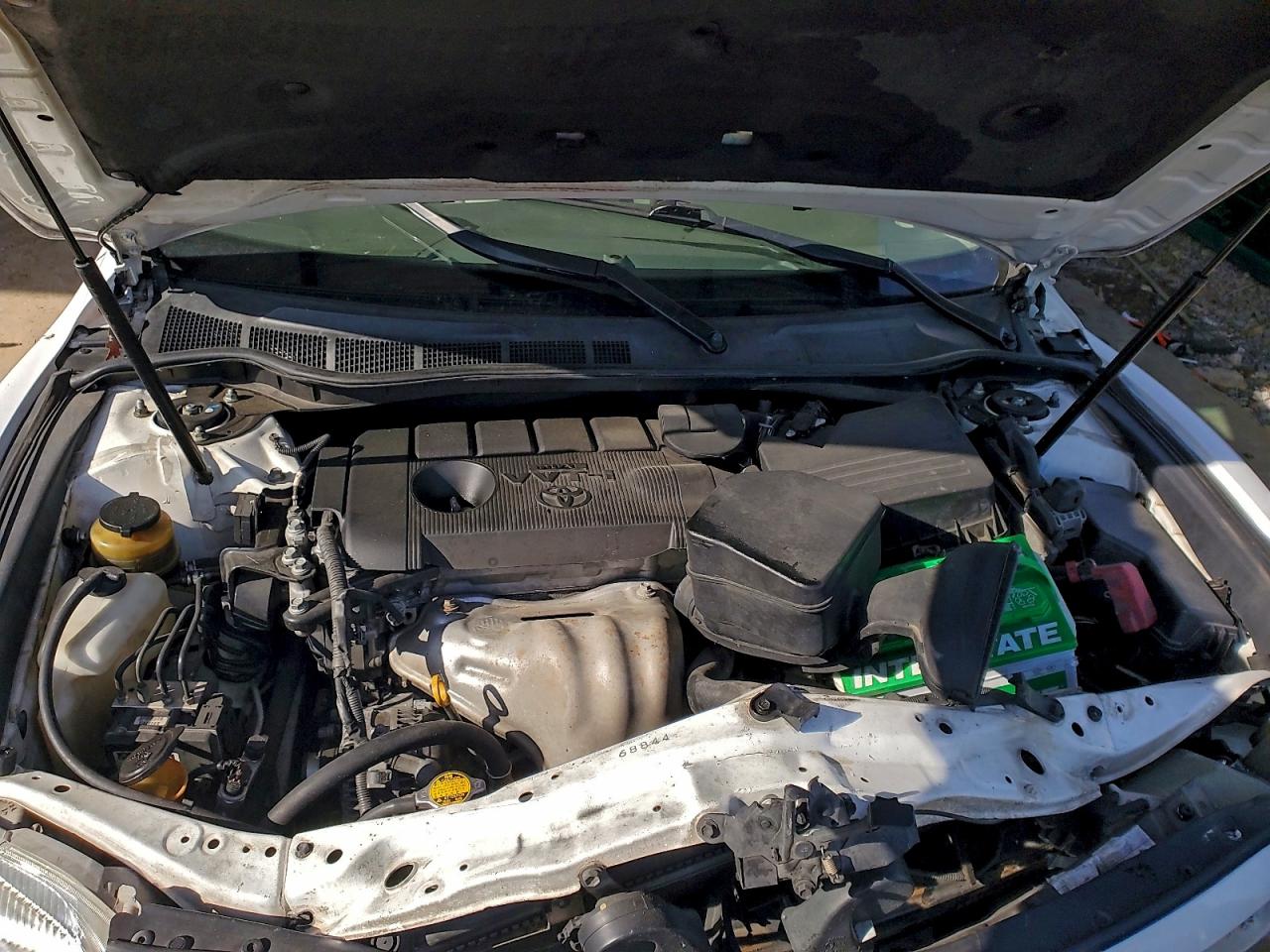 2011 TOYOTA CAMRY BASE photo 21