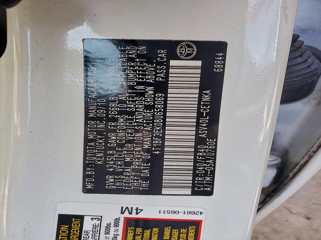 2011 TOYOTA CAMRY BASE photo 23