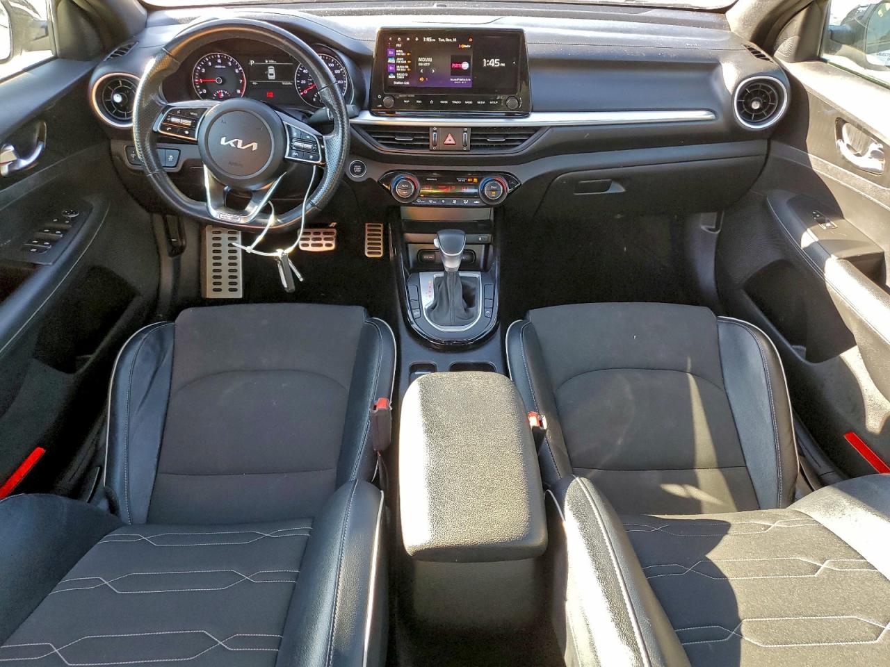 2023 KIA FORTE GT LINE photo 8