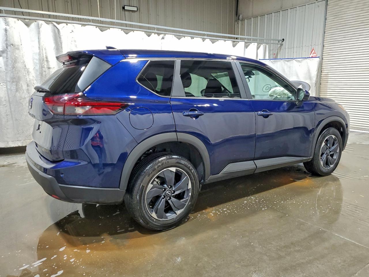 2025 NISSAN ROGUE SV photo 3