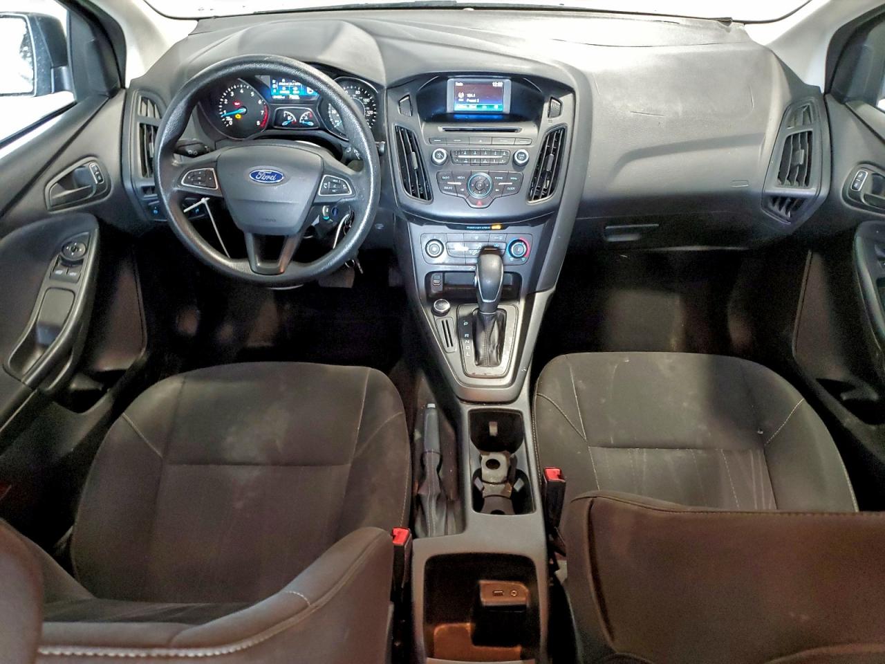2017 FORD FOCUS S photo 8