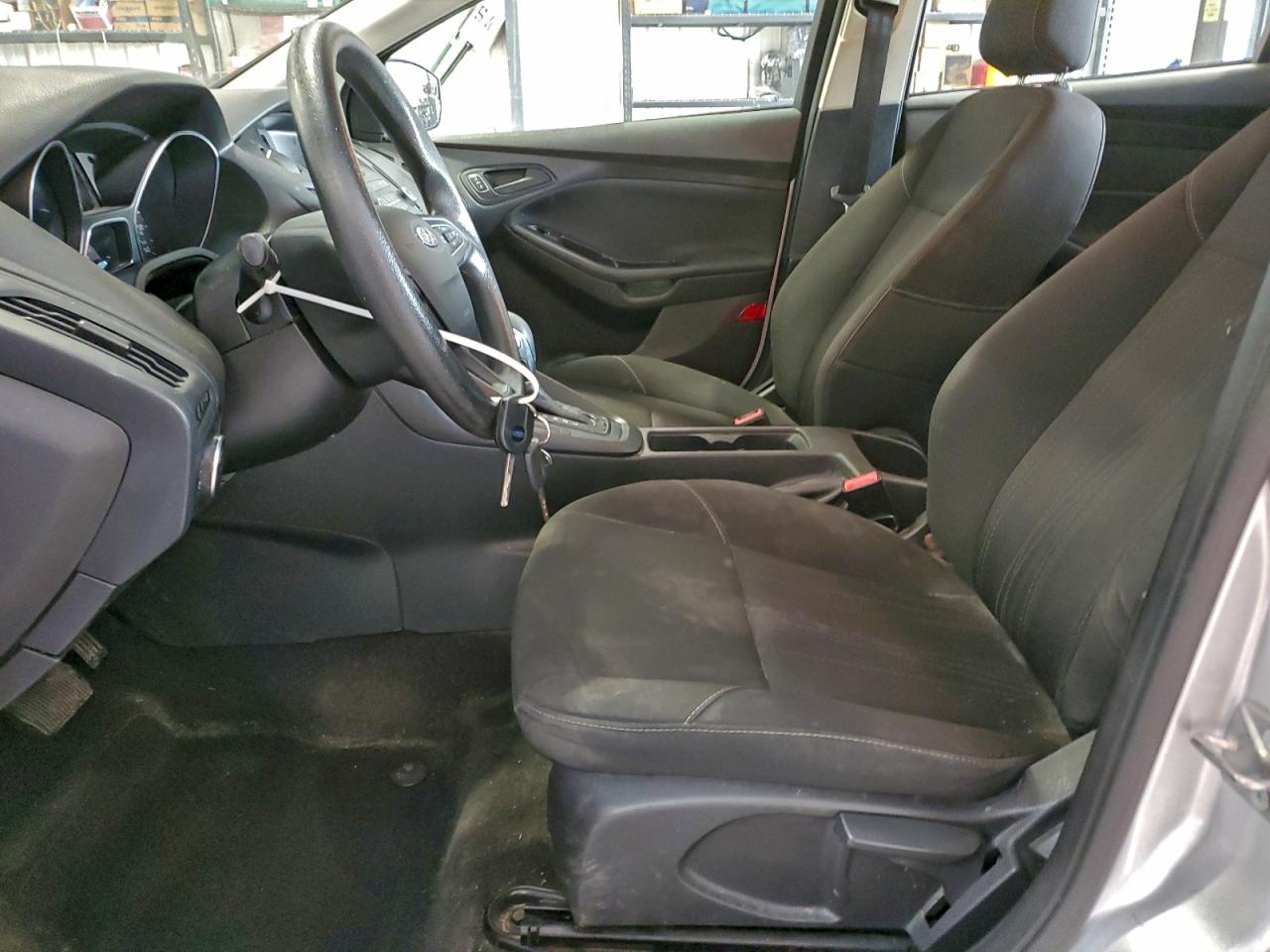 2017 FORD FOCUS S photo 7
