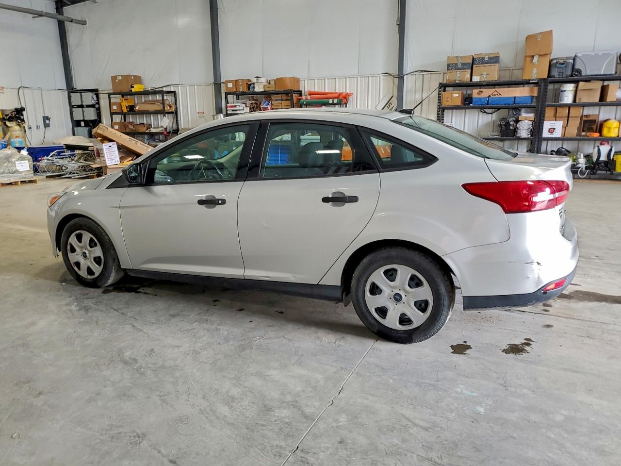 2017 FORD FOCUS S photo 2