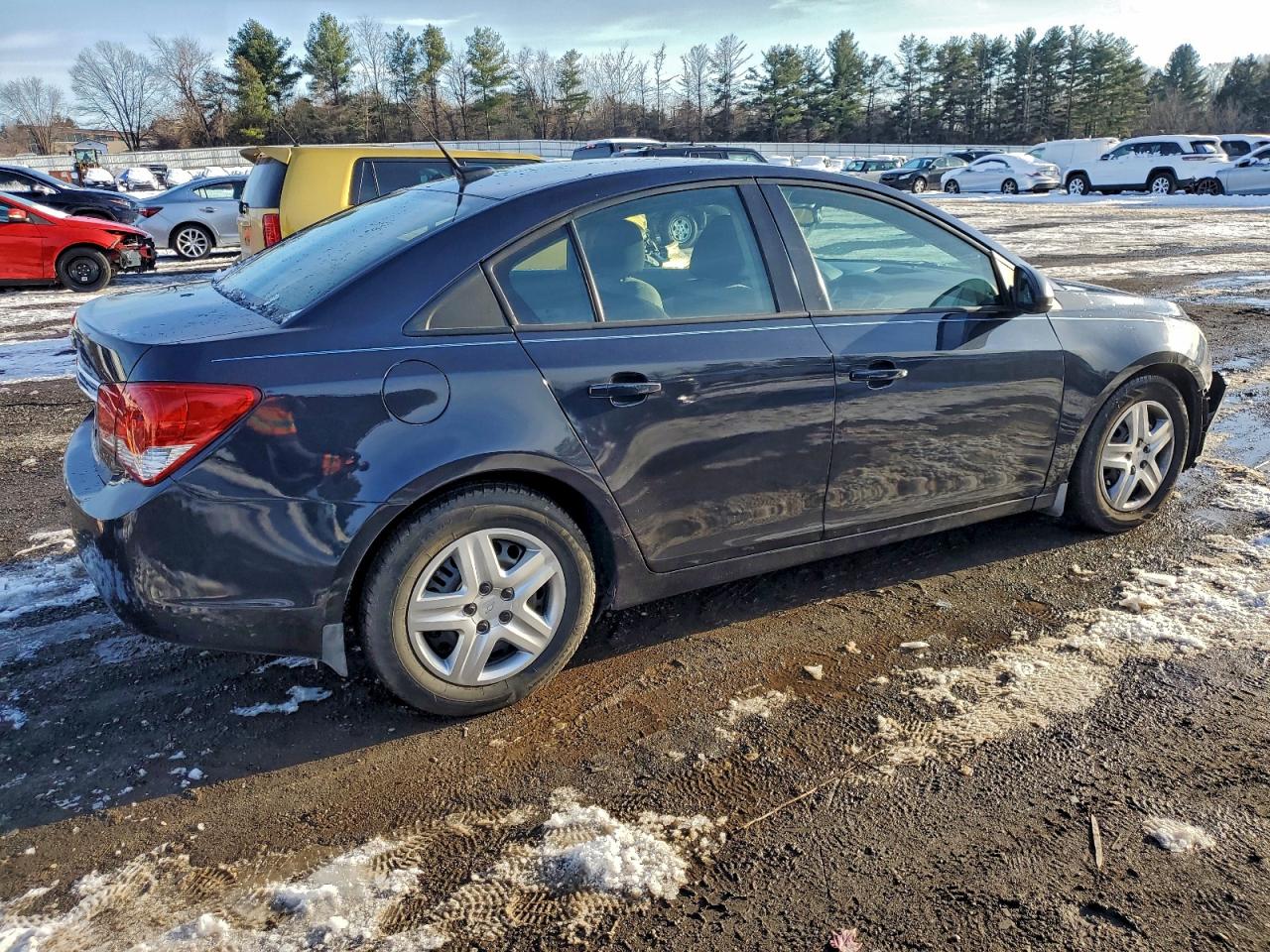 2014 CHEVROLET CRUZE LS photo 5