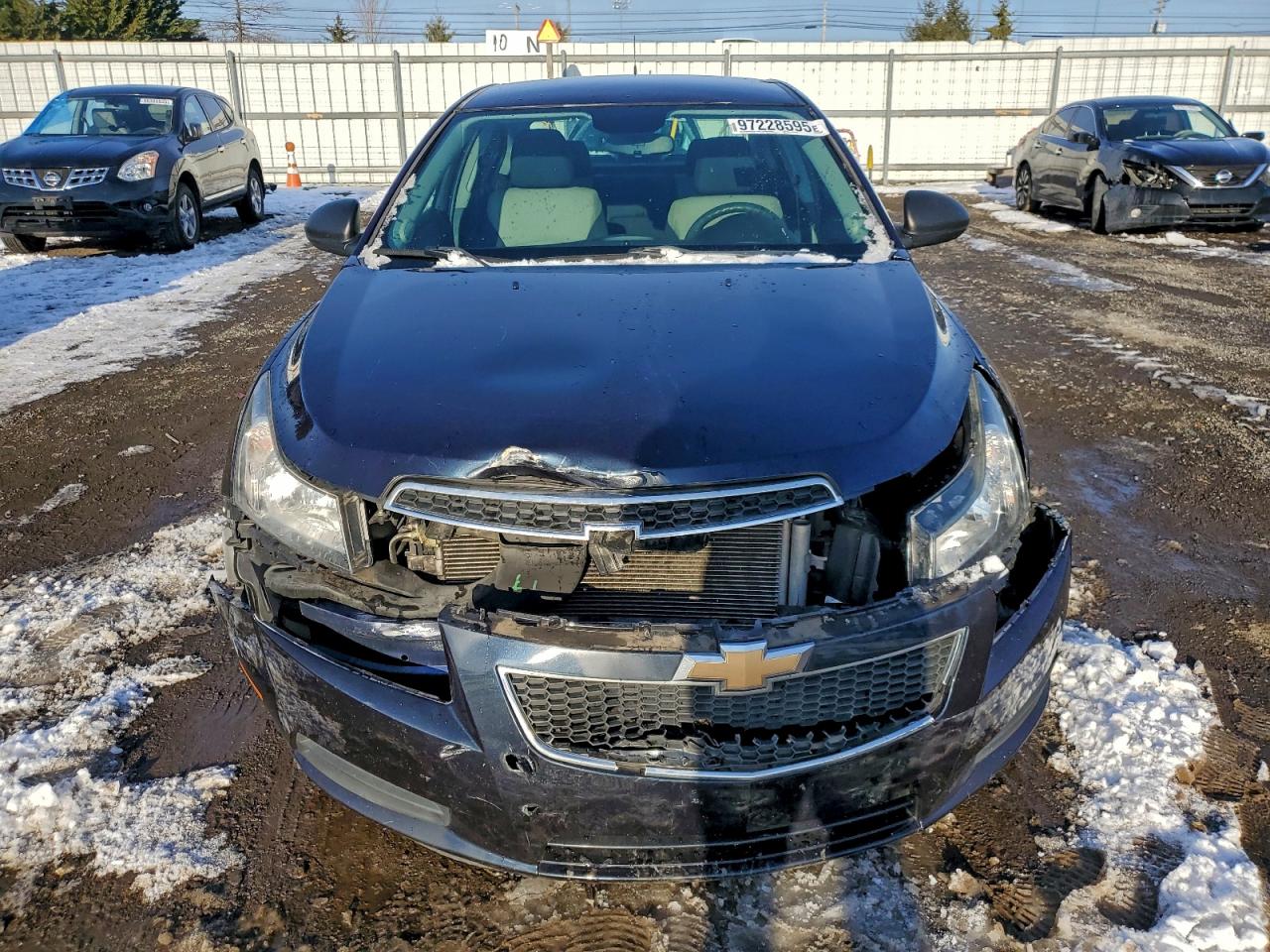 2014 CHEVROLET CRUZE LS photo 9