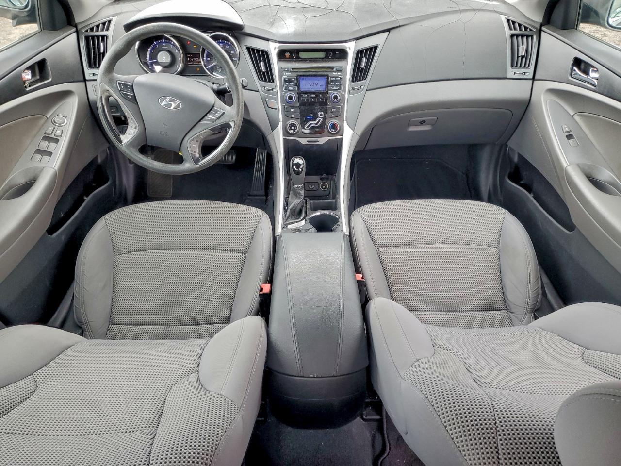 2011 HYUNDAI SONATA GLS photo 15