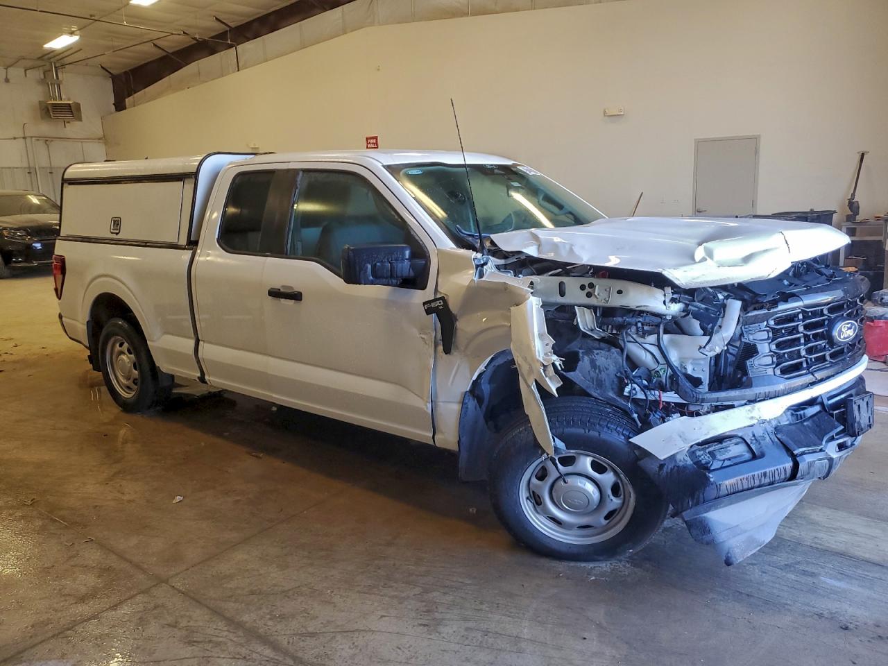 2024 FORD F150 XL photo 4