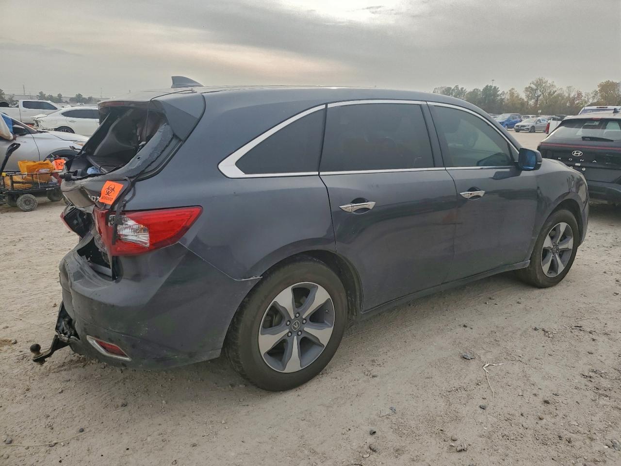2016 ACURA MDX photo 3