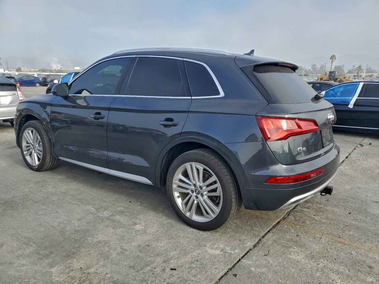 2019 AUDI Q5 PREMIUM PLUS photo 2