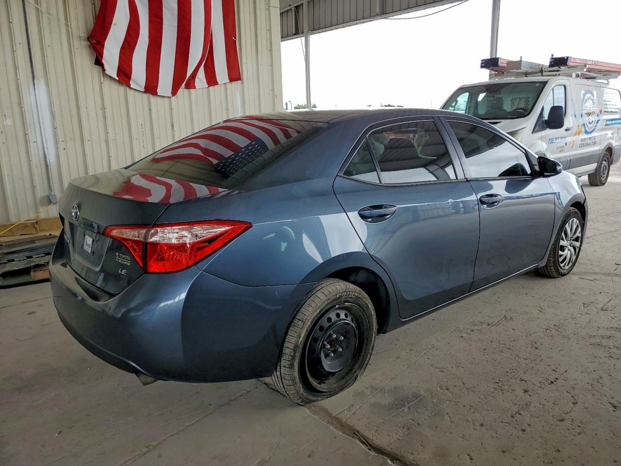 2018 TOYOTA COROLLA L photo 5