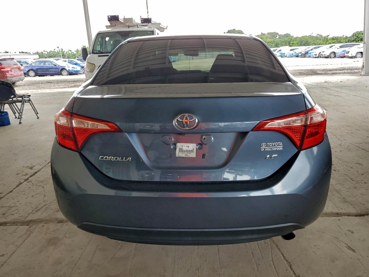 2018 TOYOTA COROLLA L photo 11