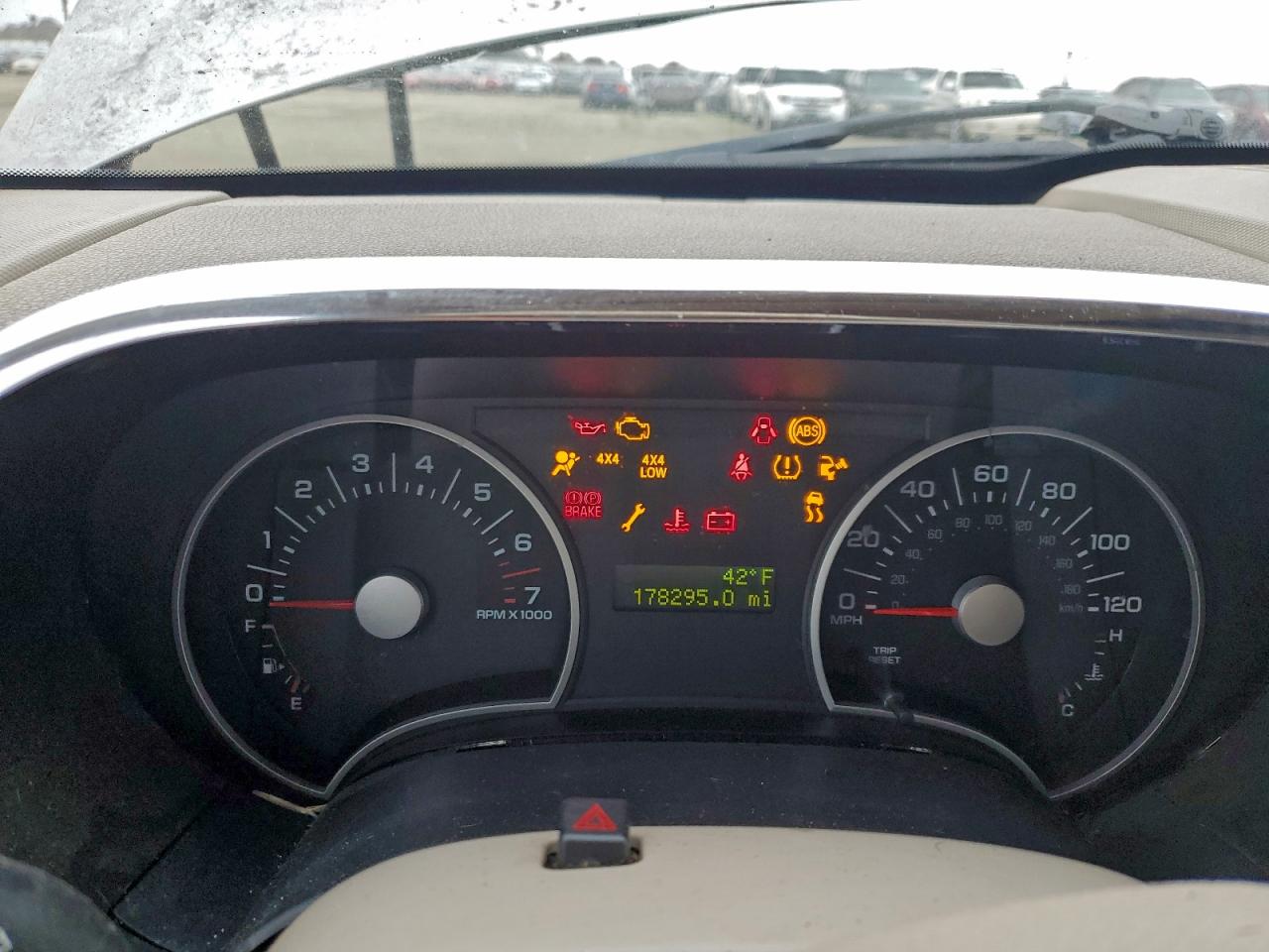 2006 FORD EXPLORER XLT photo 17