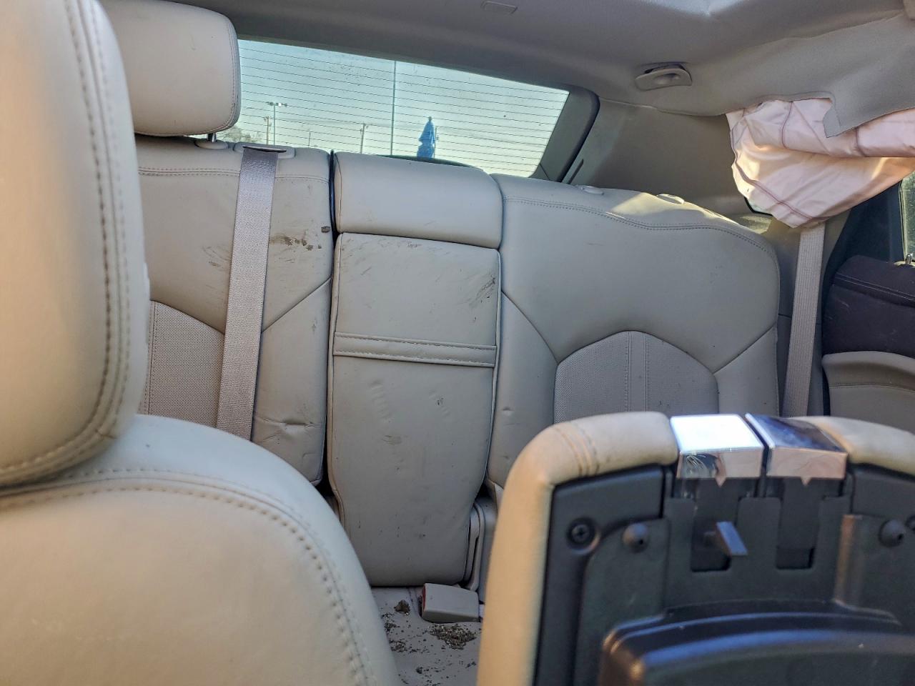 2016 CADILLAC SRX PERFORMANCE COLLECTION photo 19
