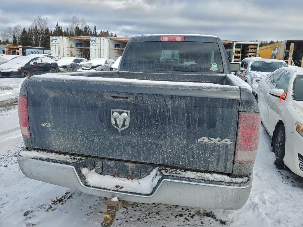 2017 RAM 1500 ST photo 6