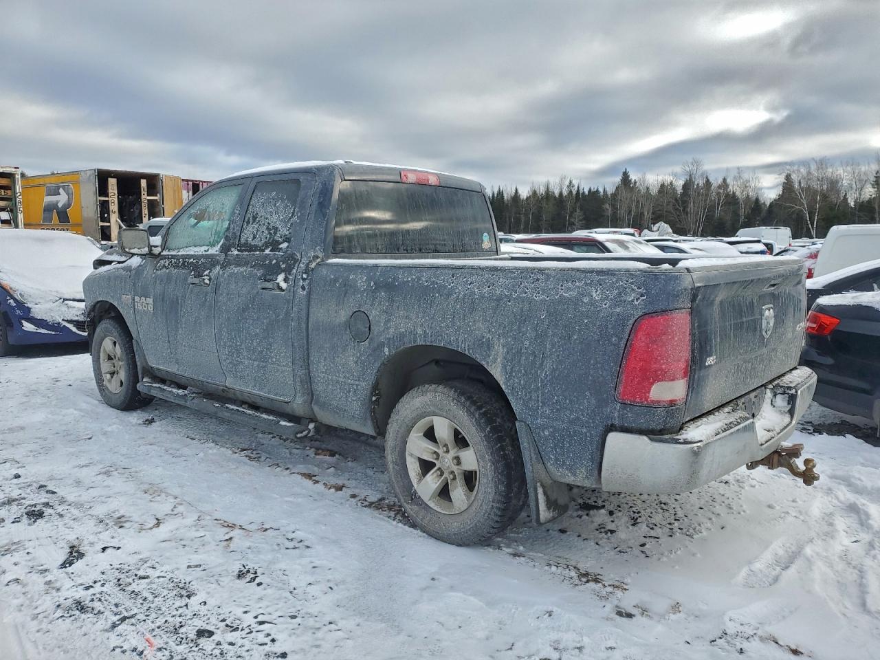 2017 RAM 1500 ST photo 2