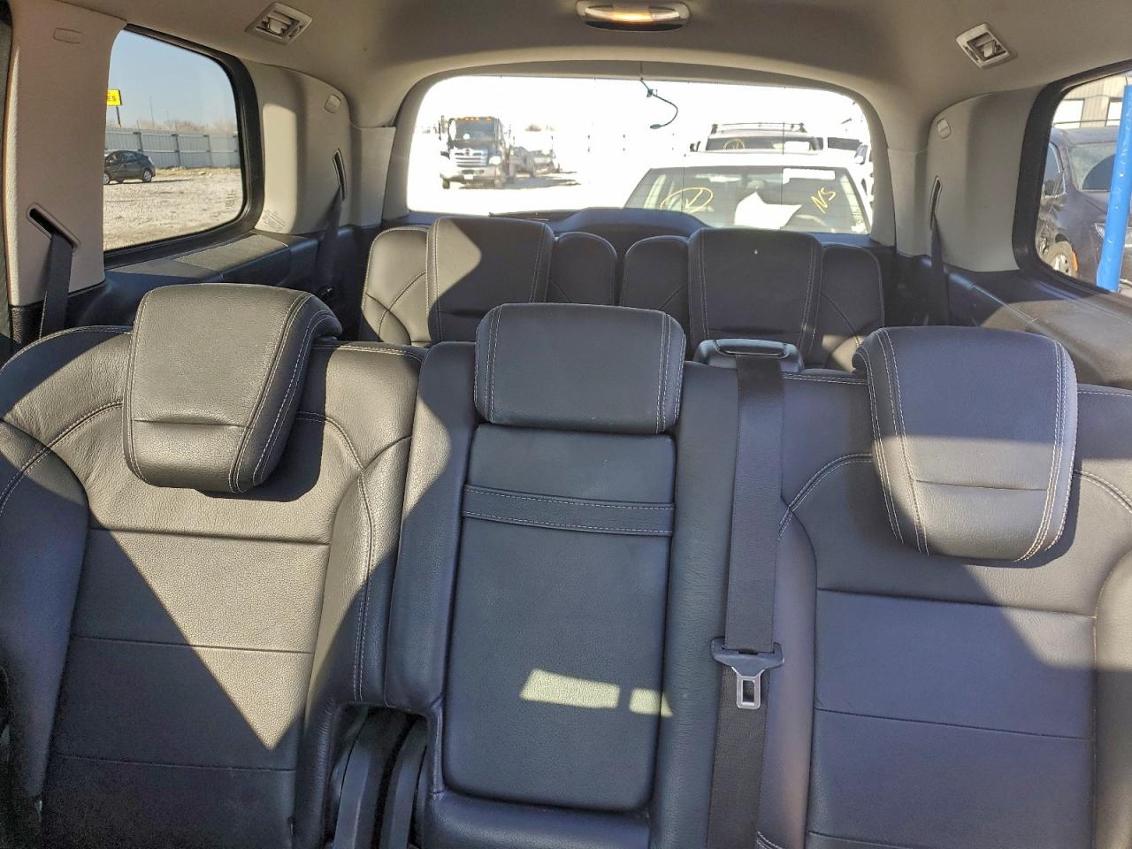 2016 MERCEDES-BENZ GL 550 4MATIC photo 19