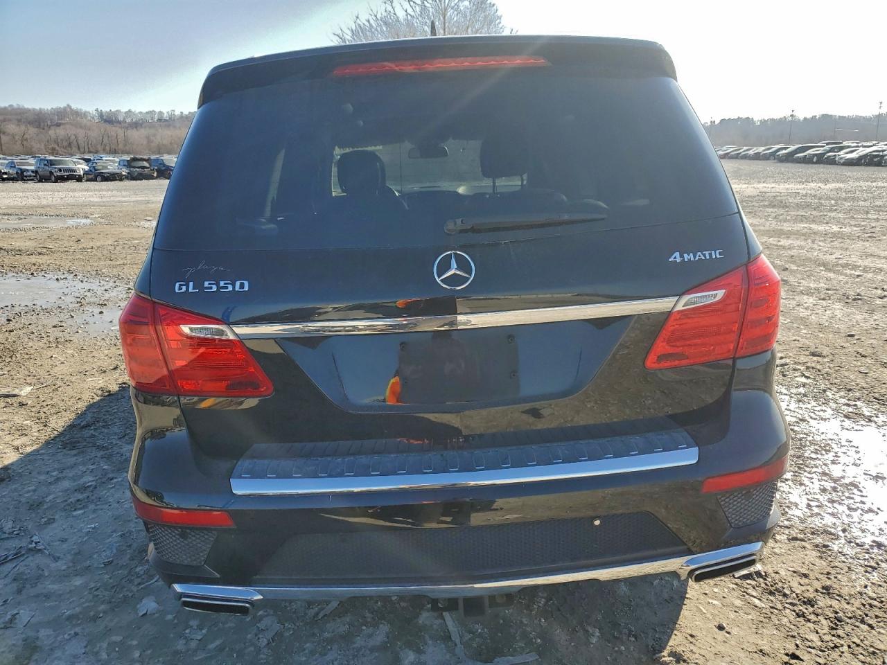 2016 MERCEDES-BENZ GL 550 4MATIC photo 11