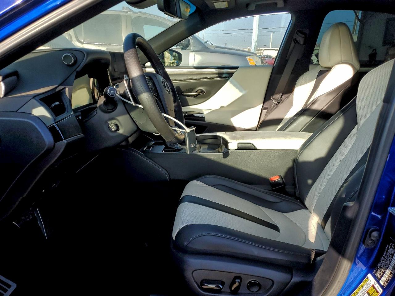 2023 LEXUS ES 350 F SPORT HANDLING photo 13