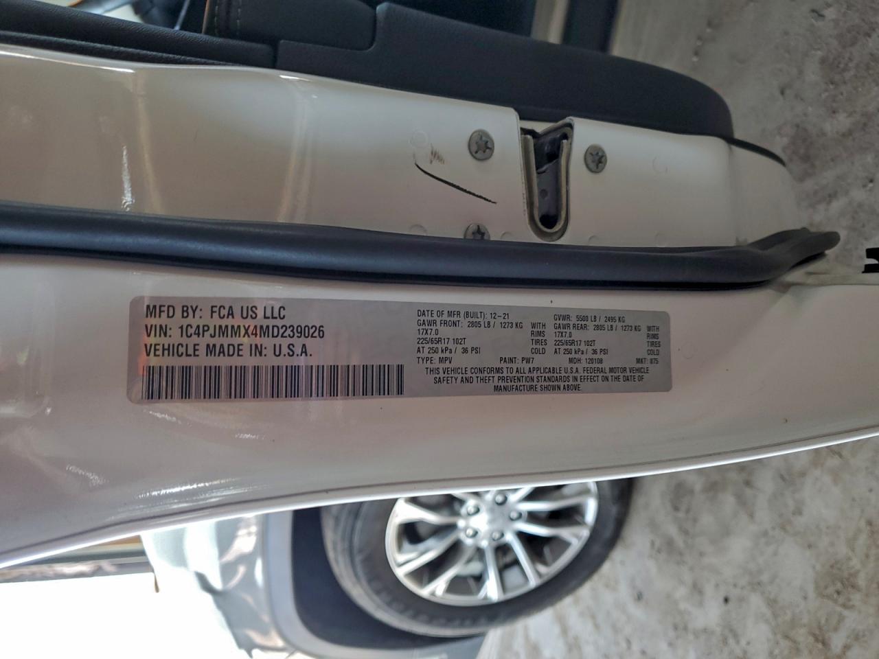 2021 JEEP CHEROKEE LATITUDE LUX photo 13