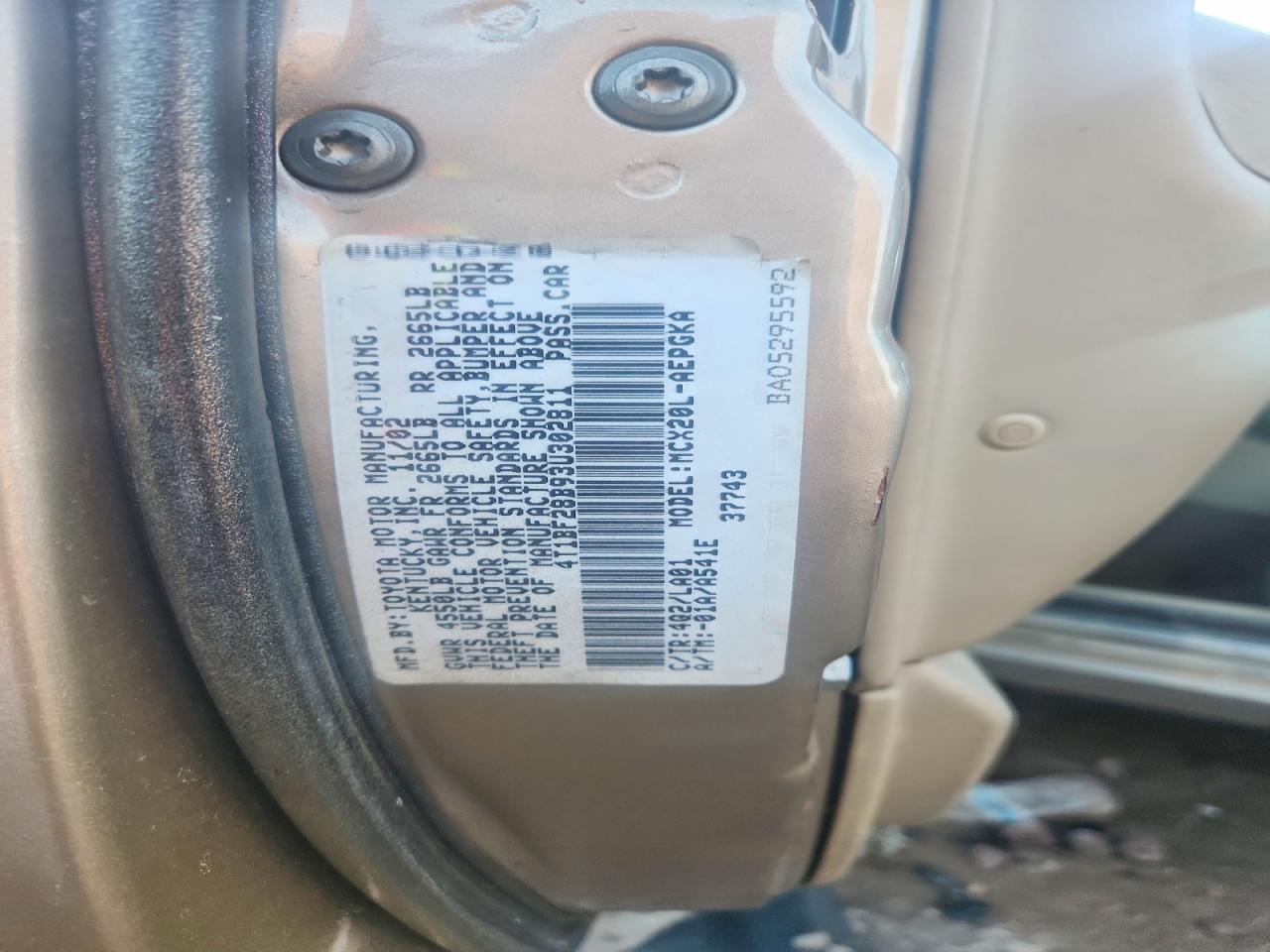 2003 TOYOTA AVALON XL photo 12