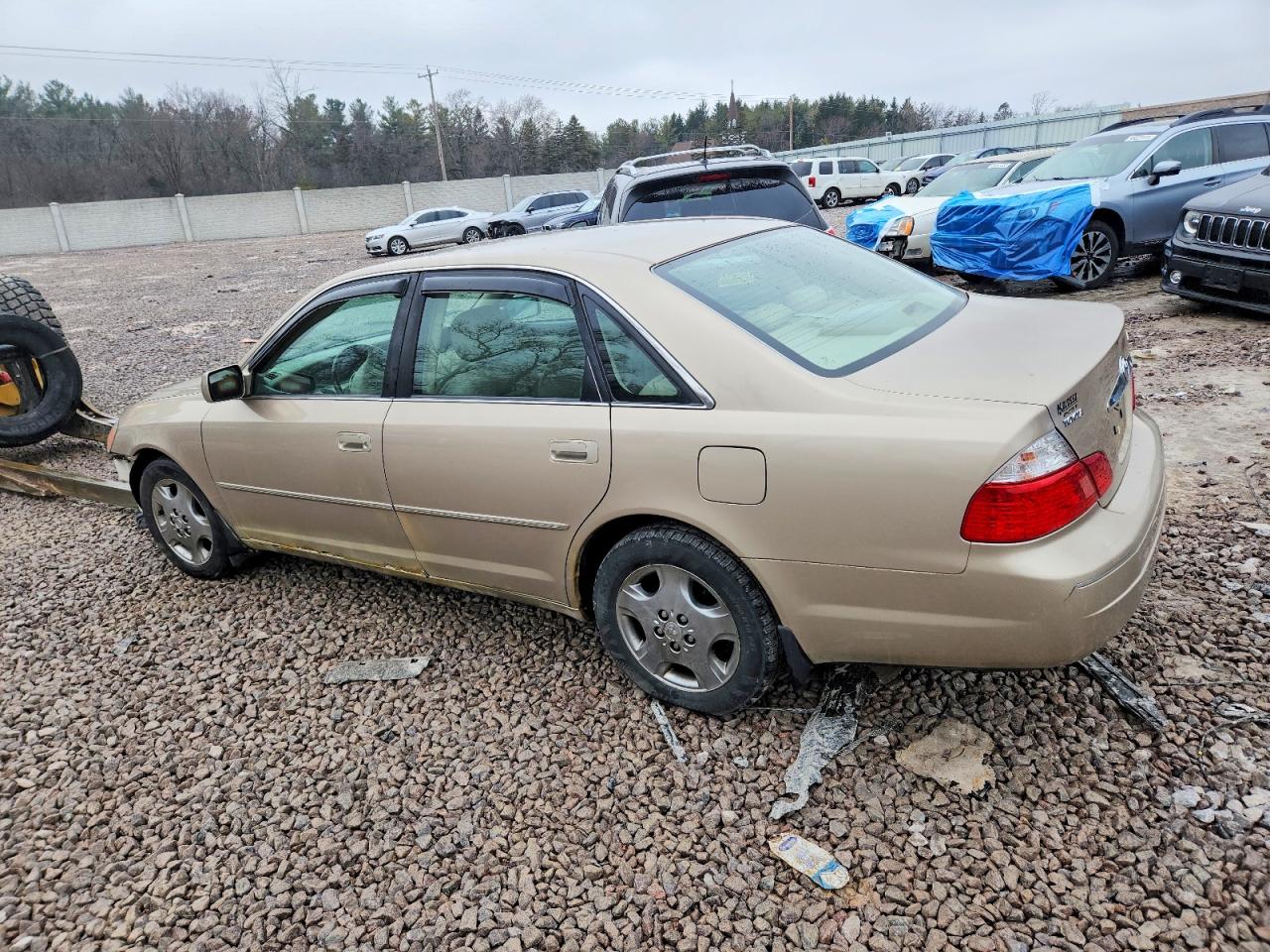 2003 TOYOTA AVALON XL photo 2
