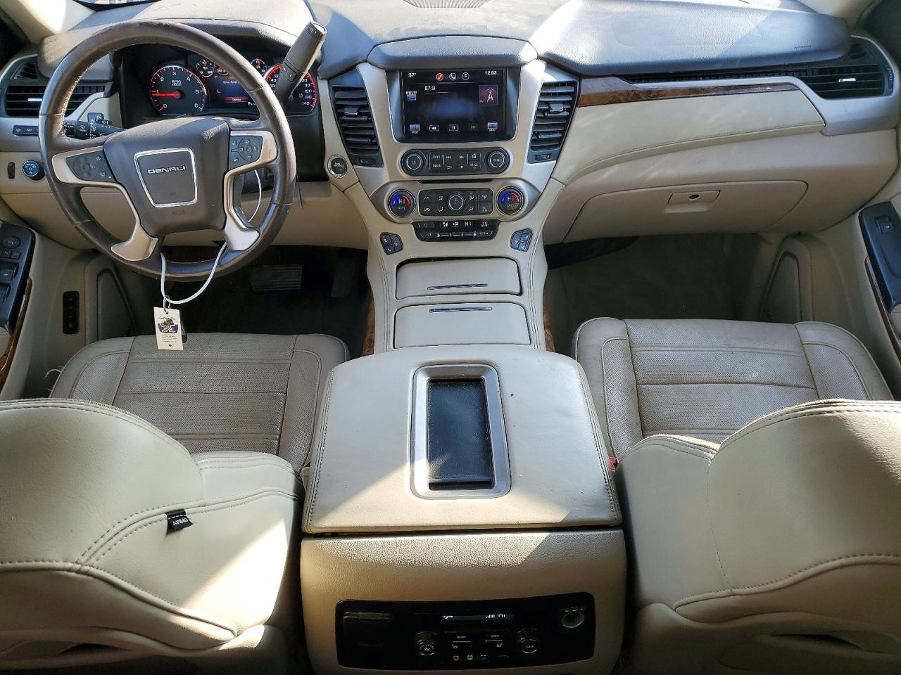 2015 GMC YUKON XL DENALI photo 15
