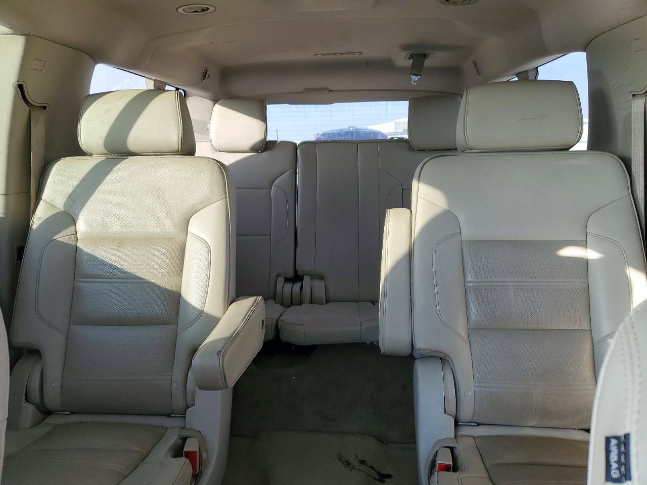 2015 GMC YUKON XL DENALI photo 19