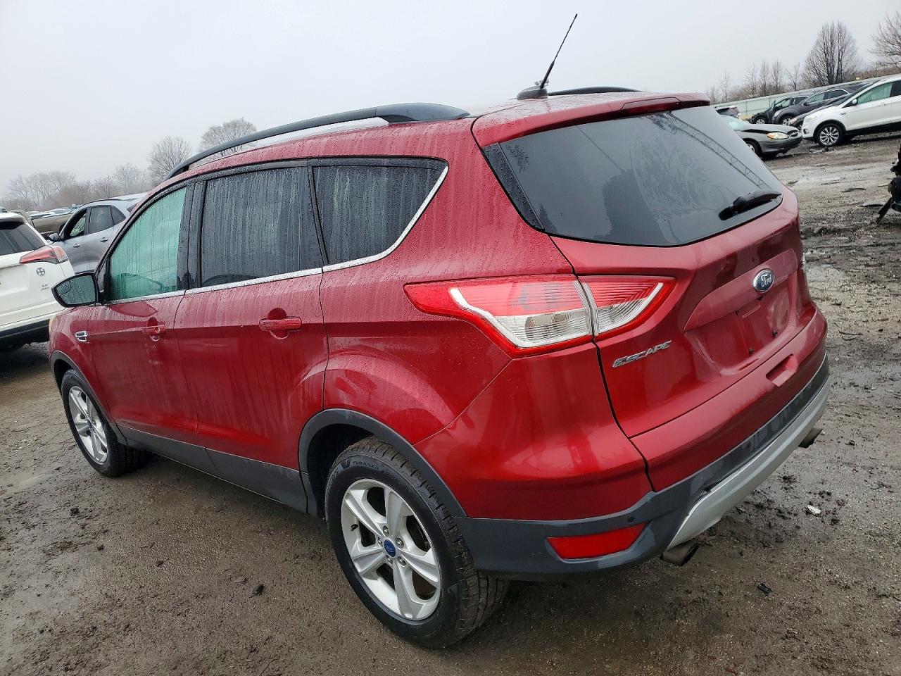 2015 FORD ESCAPE SE photo 2