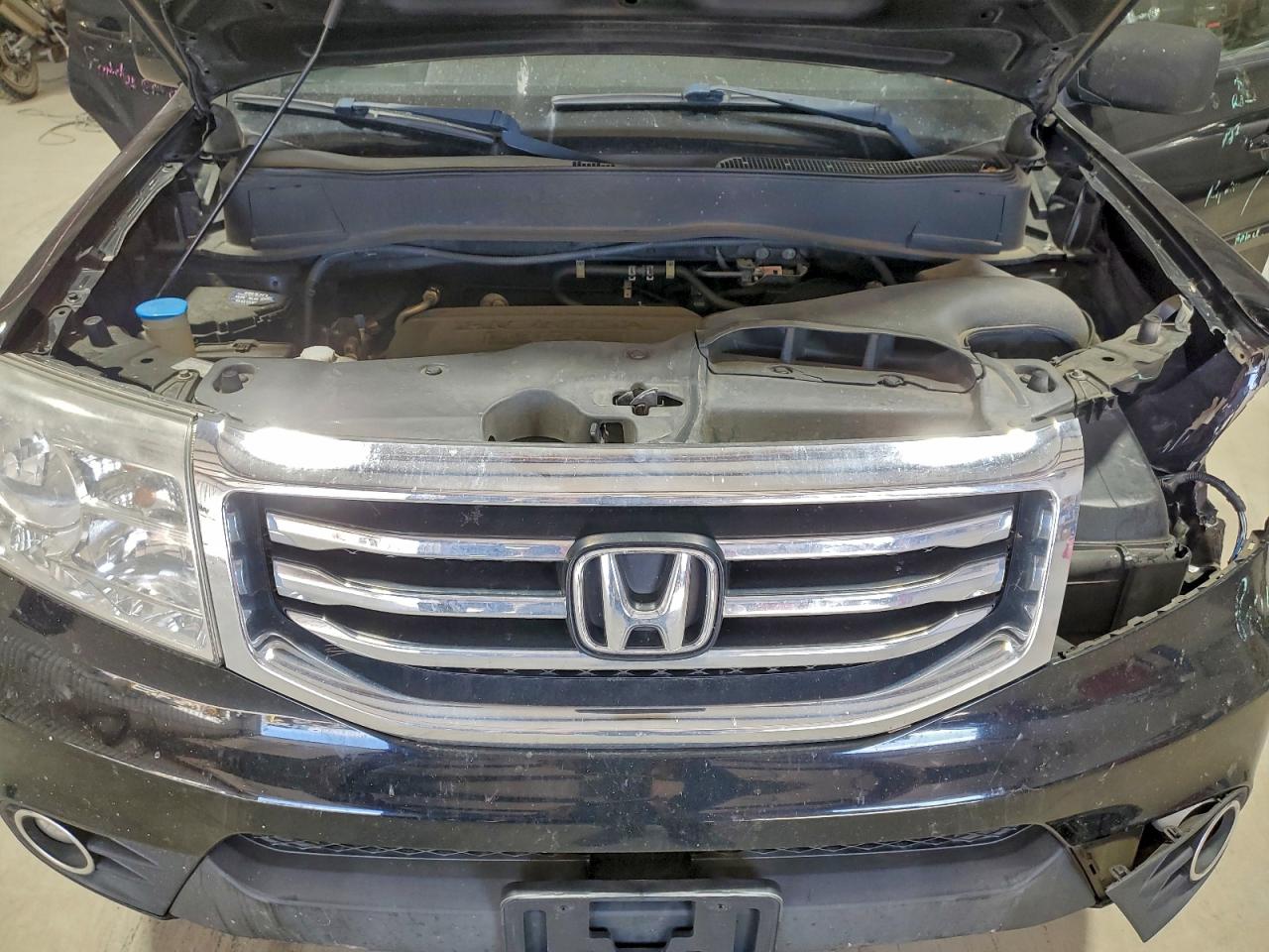 2012 HONDA PILOT EXL photo 12