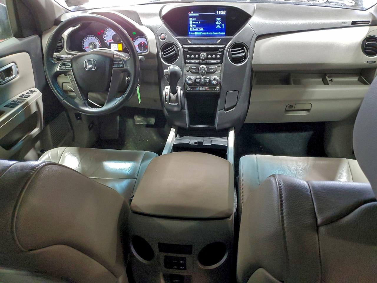 2012 HONDA PILOT EXL photo 8