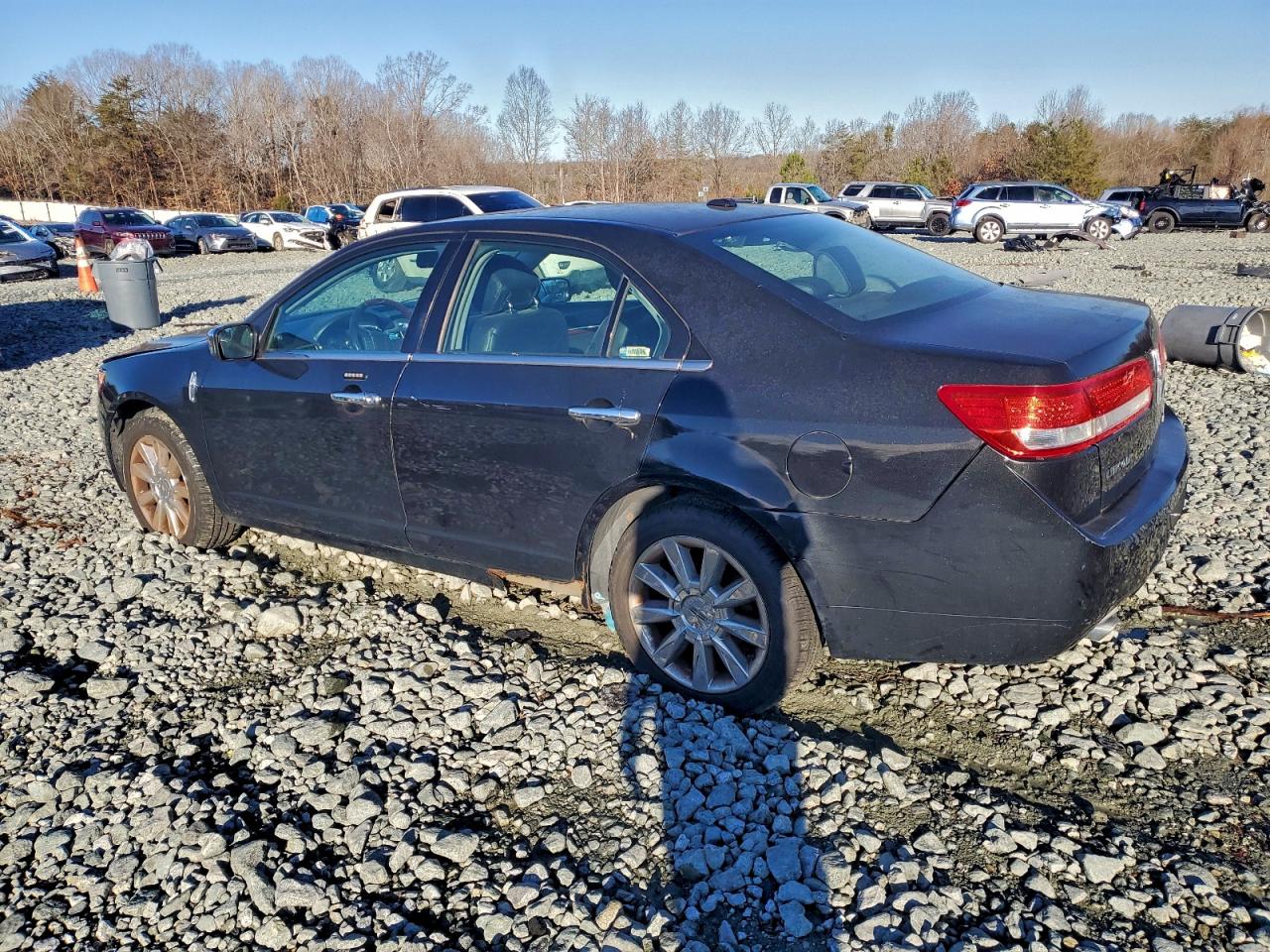 2011 LINCOLN MKZ photo 2