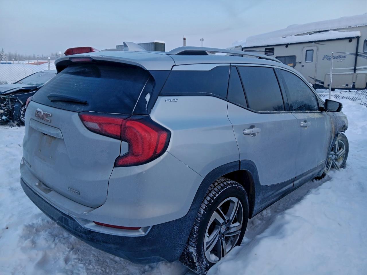 2020 GMC TERRAIN SLT photo 7
