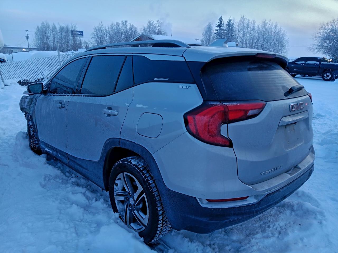 2020 GMC TERRAIN SLT photo 4