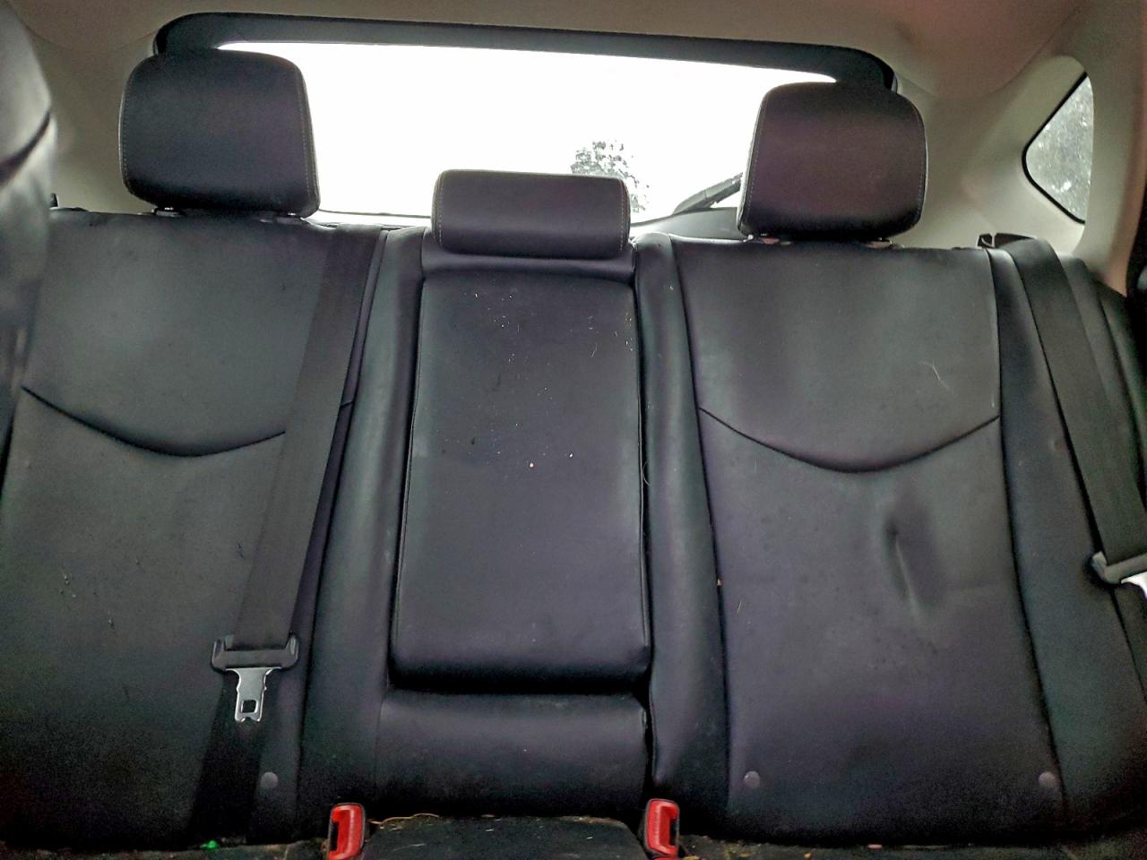 2015 TOYOTA PRIUS photo 10