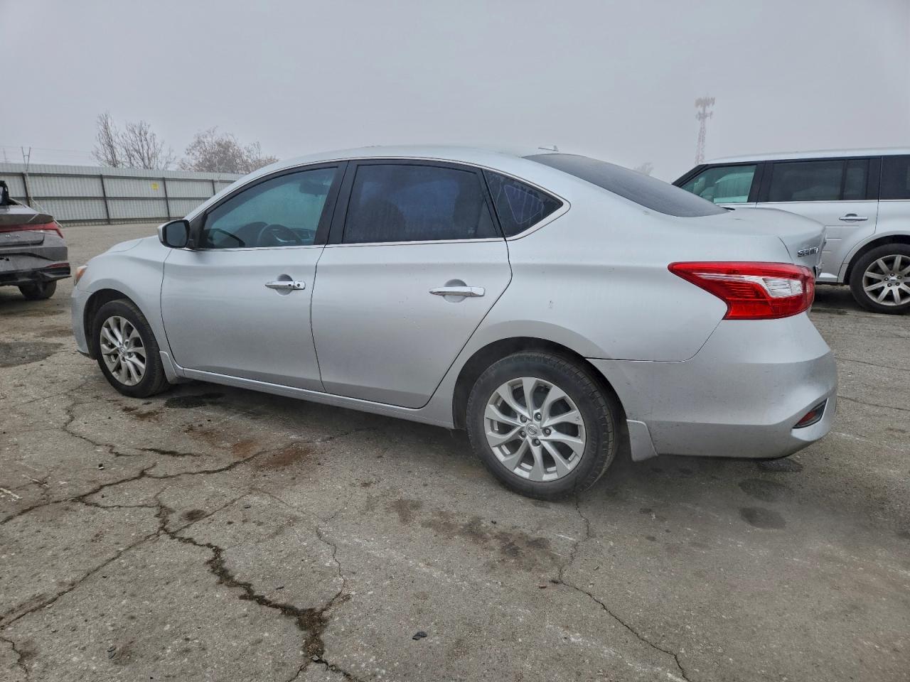 2017 NISSAN SENTRA S photo 3