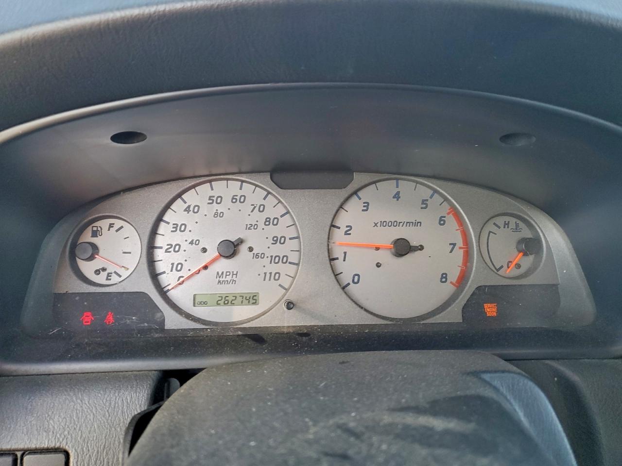 2001 NISSAN FRONTIER CREW CAB XE photo 17