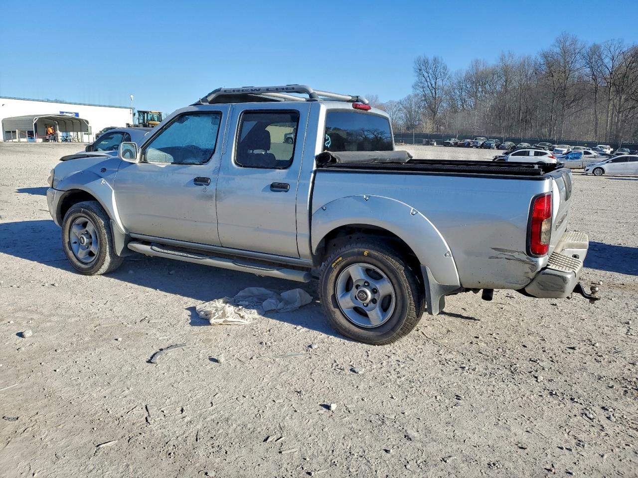 2001 NISSAN FRONTIER CREW CAB XE photo 3