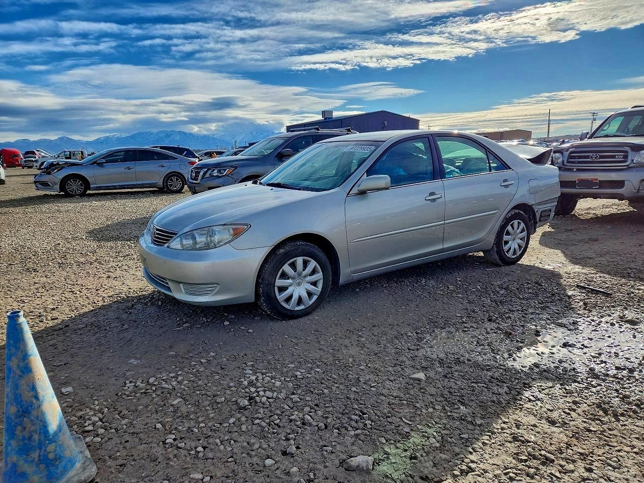 2005 TOYOTA CAMRY