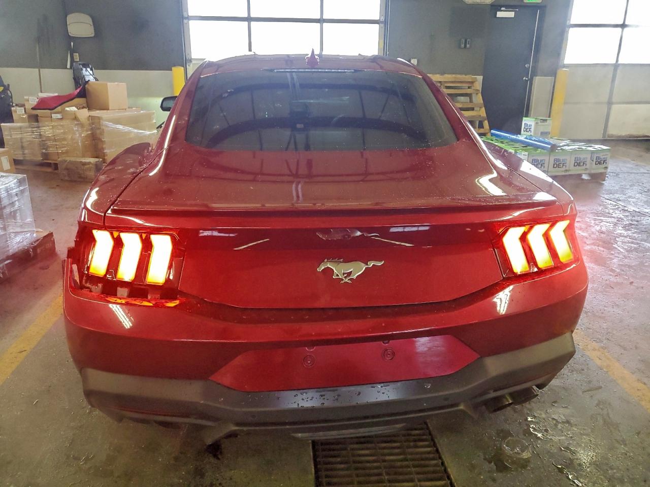 2025 FORD MUSTANG photo 16