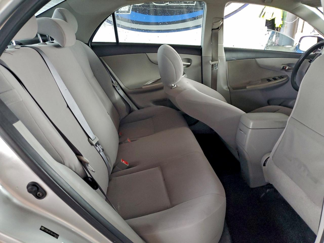 2011 TOYOTA COROLLA BASE photo 10