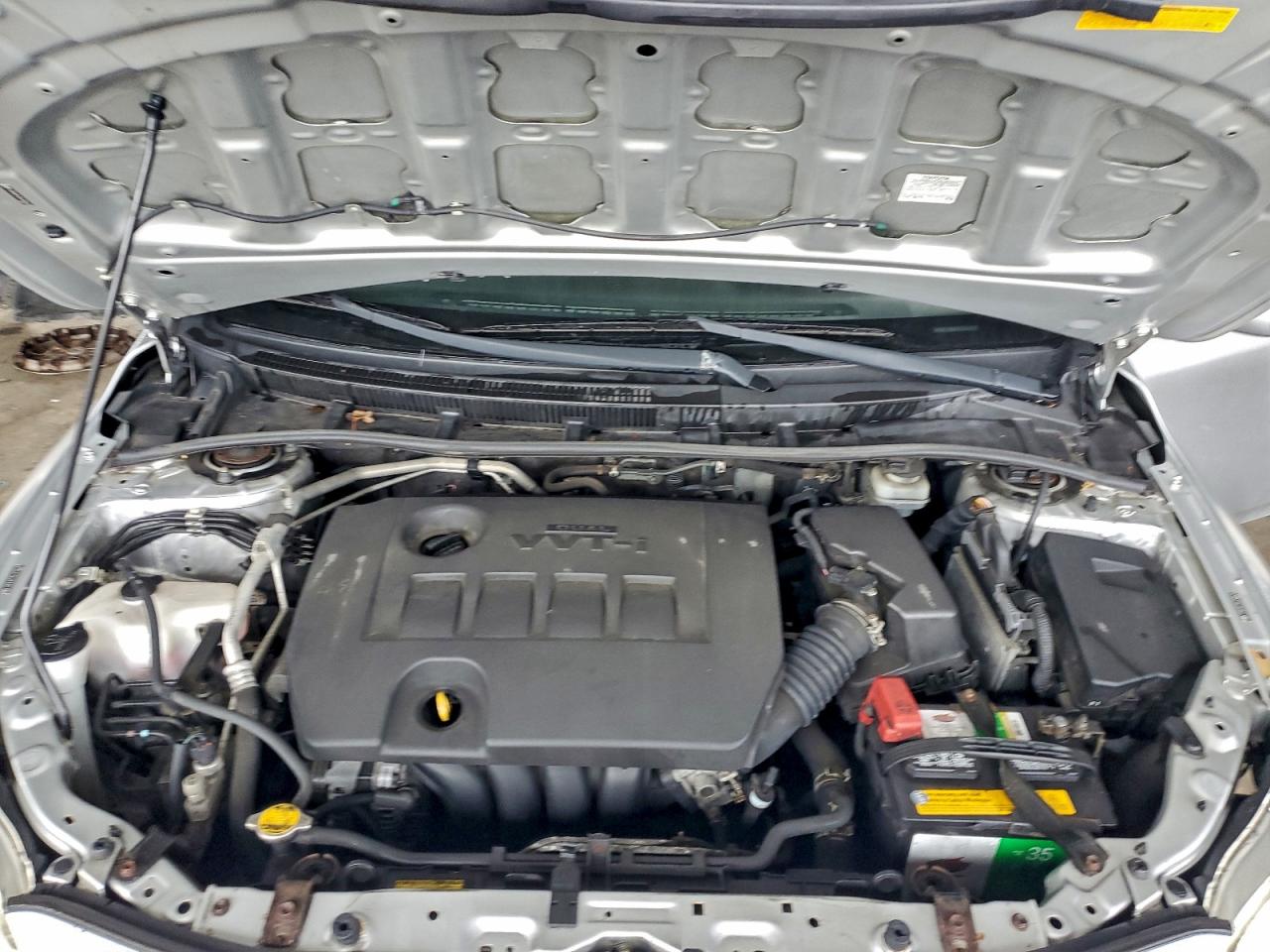 2011 TOYOTA COROLLA BASE photo 11