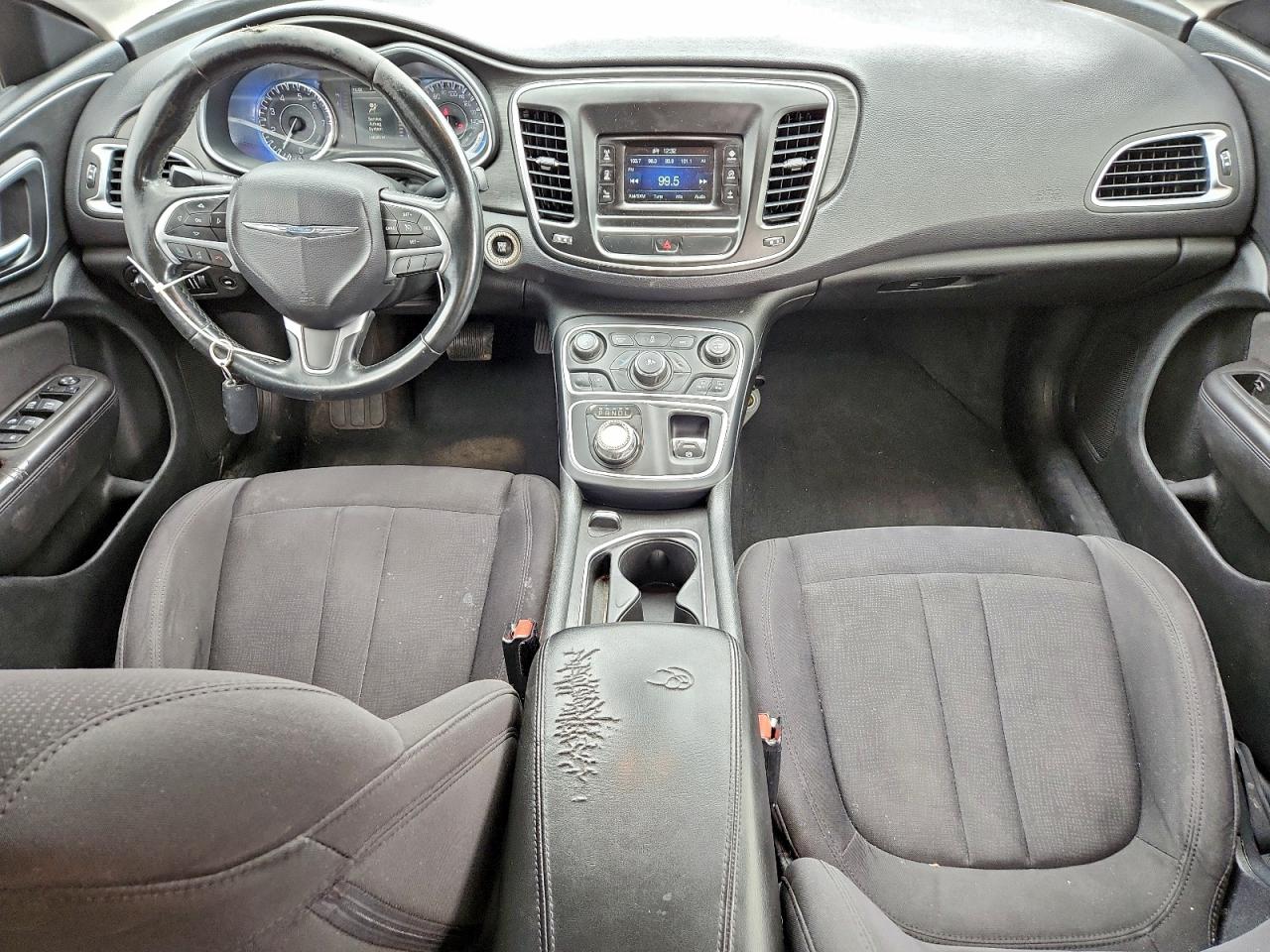 2015 CHRYSLER 200 LIMITED photo 8