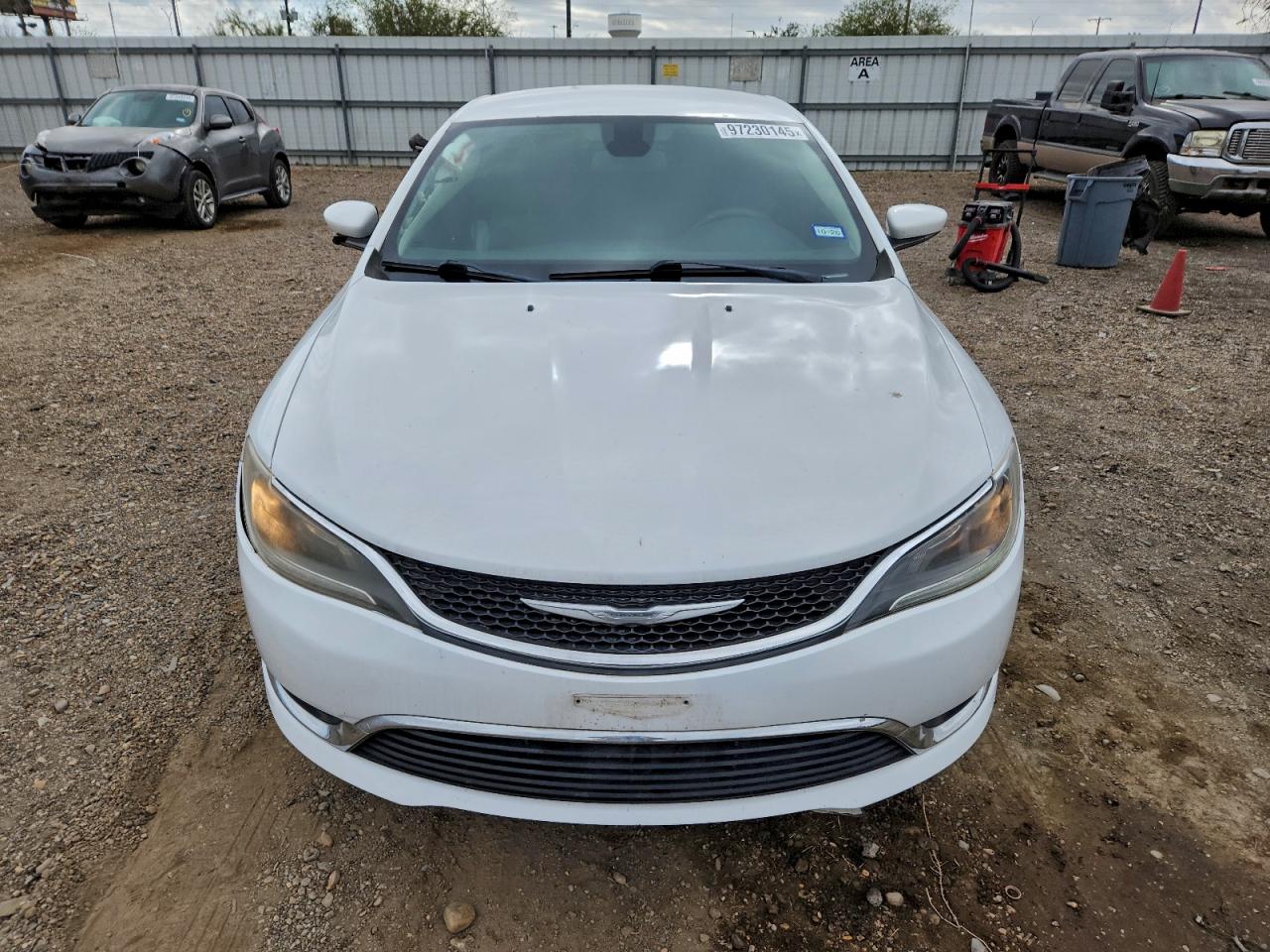 2015 CHRYSLER 200 LIMITED photo 5