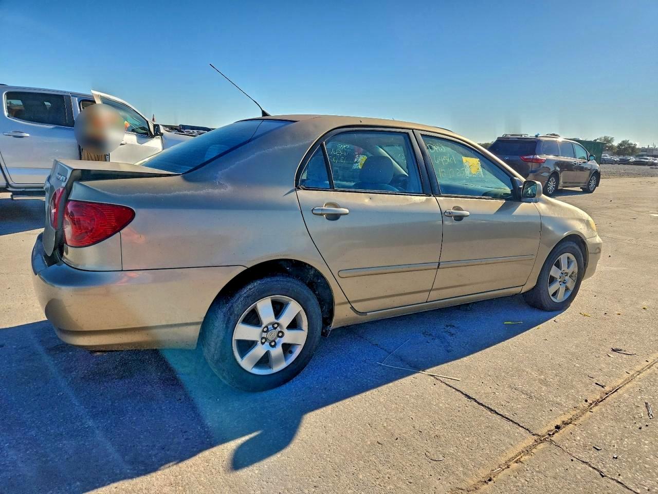 2006 TOYOTA COROLLA photo 5
