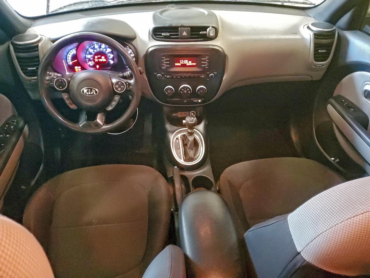 2014 KIA SOUL photo 15