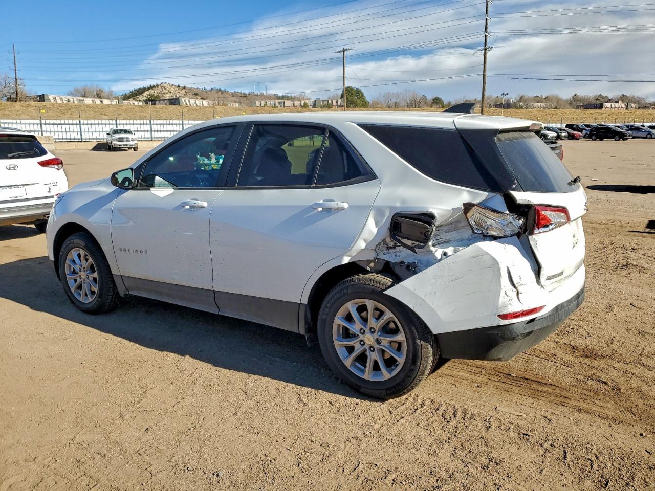2020 CHEVROLET EQUINOX LS photo 5